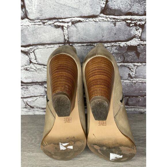 Frye Ash Taupe Leather Pointed Toe Western Heel Booties Women’s Sz 10M US/41EU - Picture 8 of 16